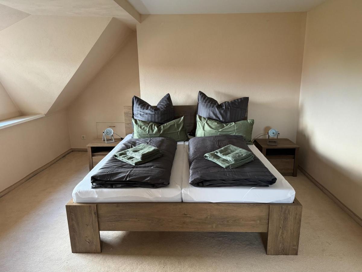 205 Qm "Traumtor" Mit Sauna, Whirlpool, Kamin Und 3 Terrassen Mit Blick In Die Boehmisch Saechsische Schweiz Δρέσδη Εξωτερικό φωτογραφία
